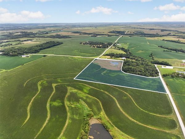 Section: 33 Township: 78 Range: 21 78 NE NE, Prairie City, IA 50228