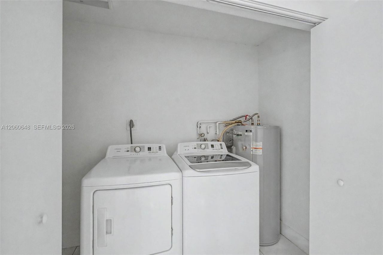 5360 W 2nd Ave , Hialeah, FL 33012 Photo
