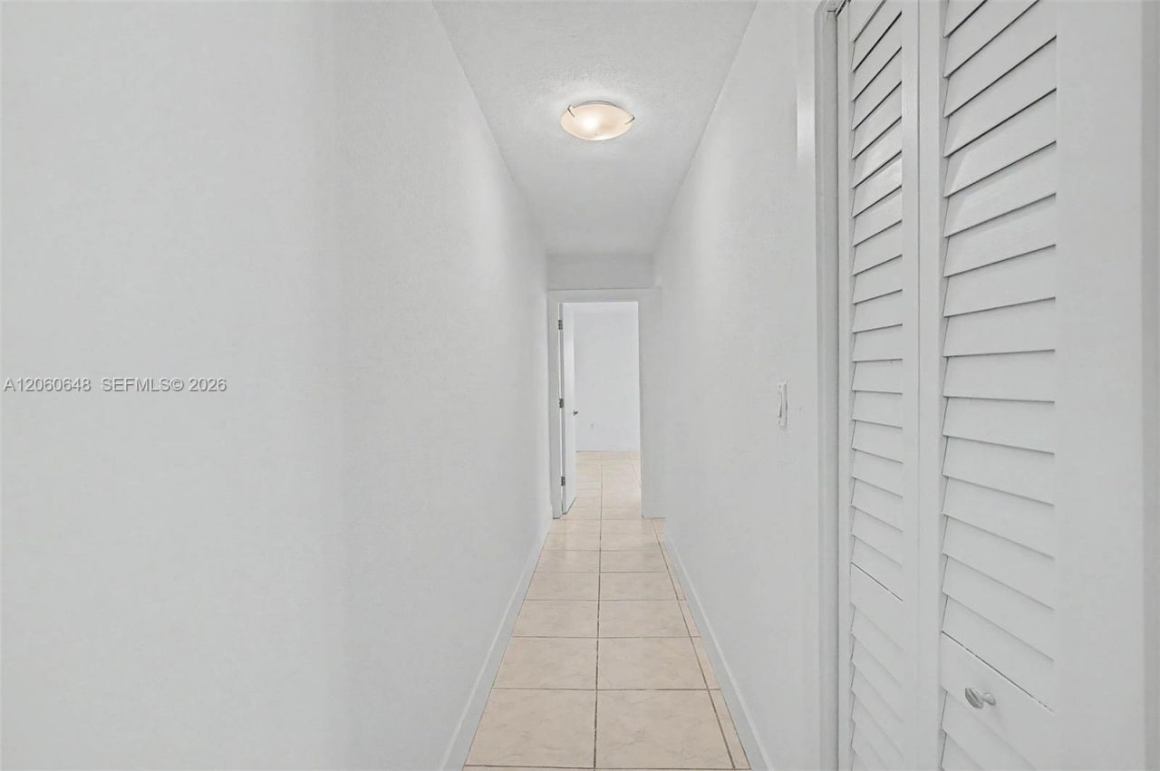 5360 W 2nd Ave , Hialeah, FL 33012 Photo