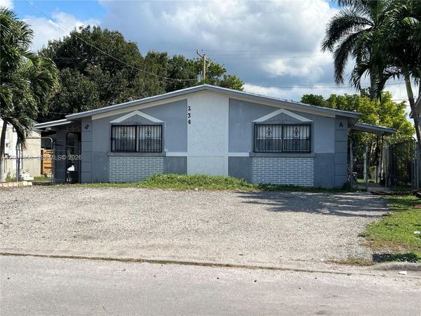 236 NW 9th Ave , South Bay, FL 33493