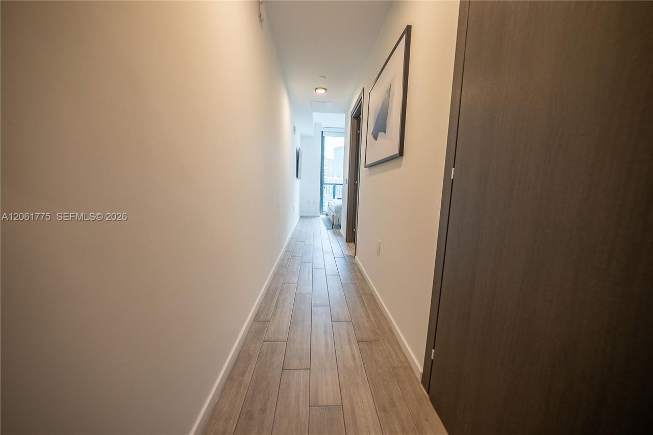 398 NE 5th St , Unit 1615, Miami, FL 33132 Photo