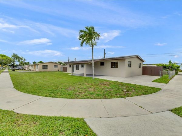 2000 SW 84th Ave , Miami, FL 33155