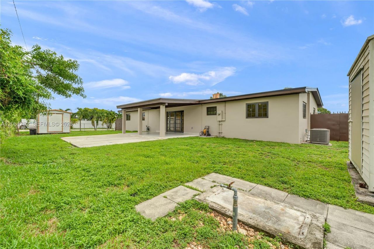 2000 SW 84th Ave , Miami, FL 33155 Photo