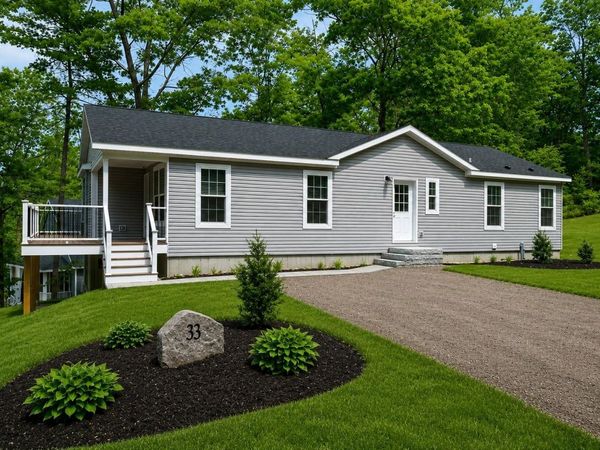 33 Terry Road, Wakefield, NH 03830