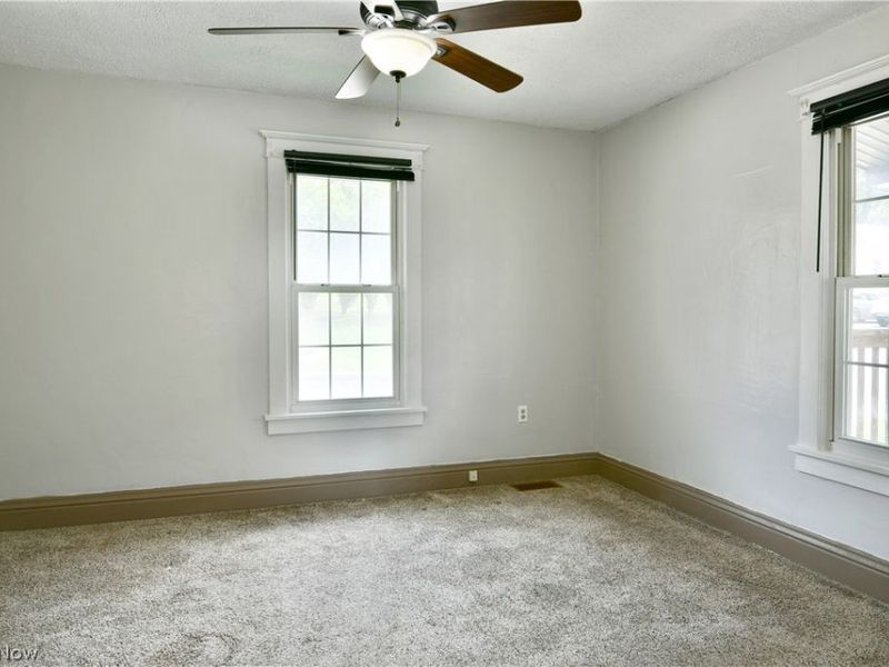 8139 Lorain Street, Masury, OH 44438 Photo 10