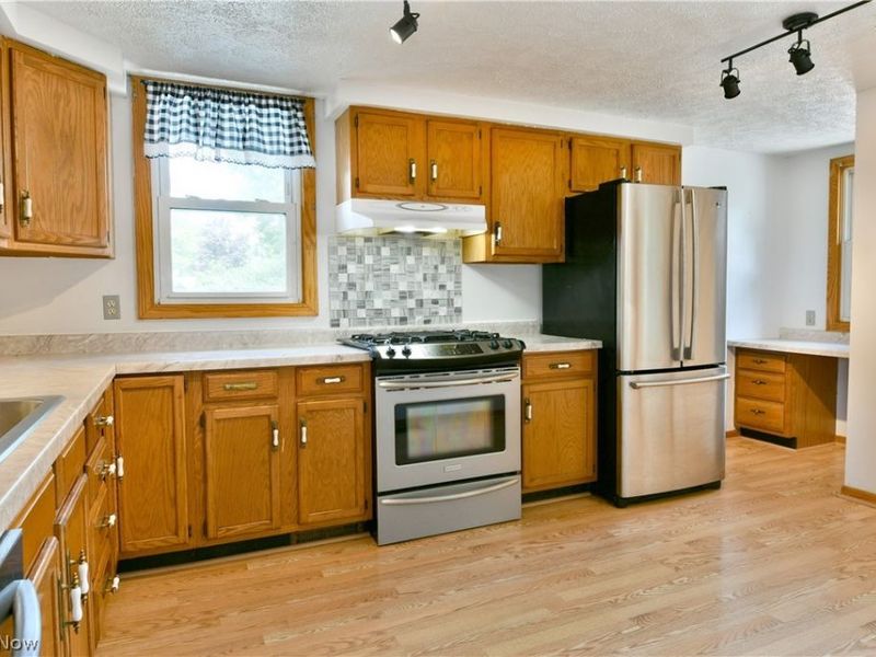 8139 Lorain Street, Masury, OH 44438 Photo 28