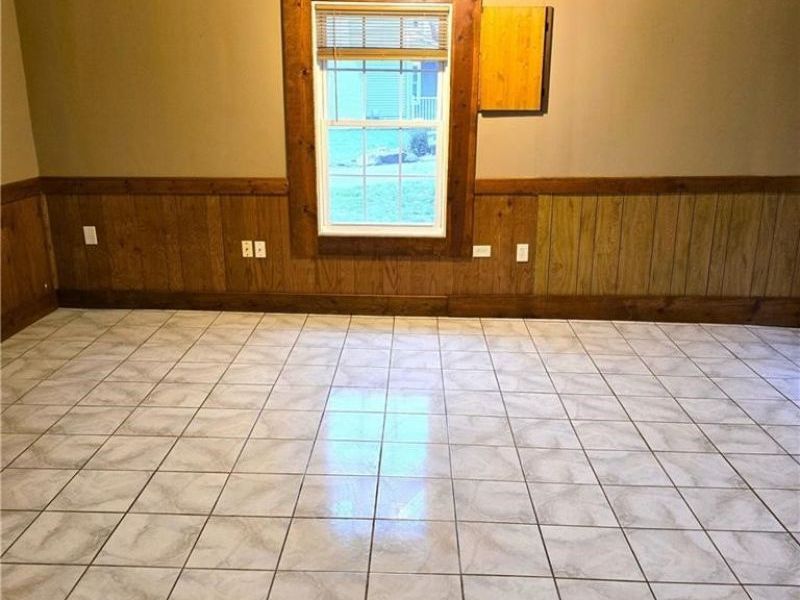 16935 Sheldon Road, Middleburg Heights, OH 44130 Photo 9