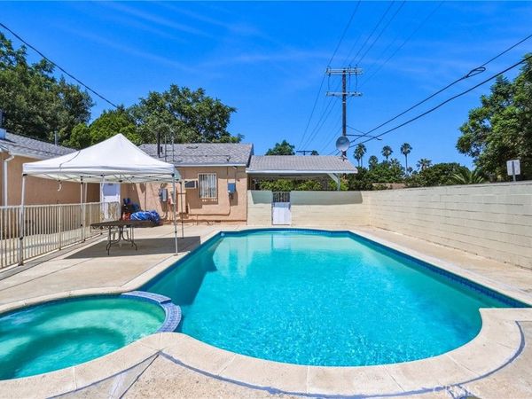 5654 Stansbury, Sherman Oaks, CA 91401