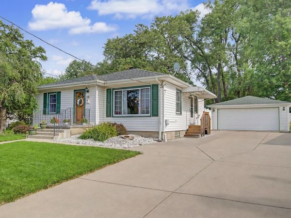 217 E Joliet Street , Schererville, IN 46375