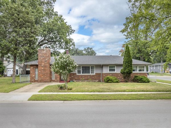 203 N Wiggs Street , Griffith, IN 46319