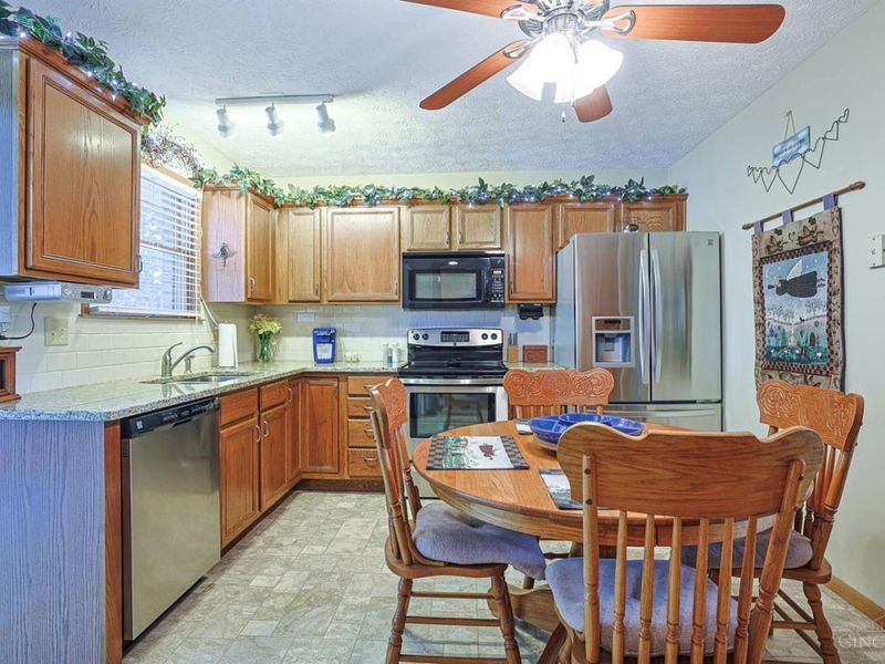 1314 Sanlor Avenue, West Milton, OH 45383 Photo 9