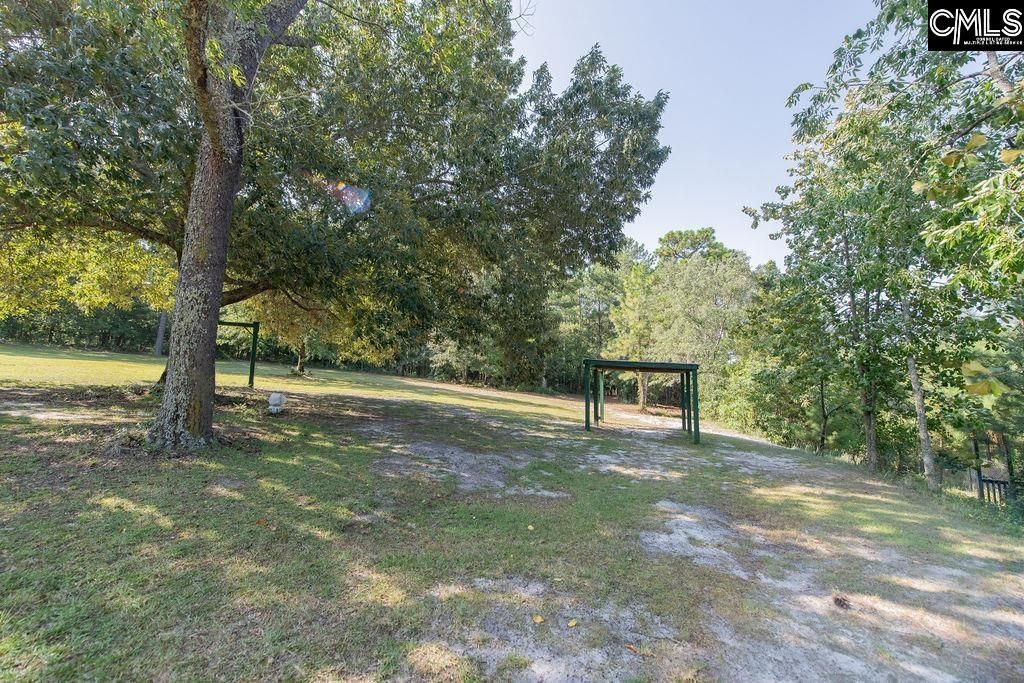390 Mclee Road Photo 13