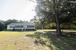 390 Mclee Road photo 4