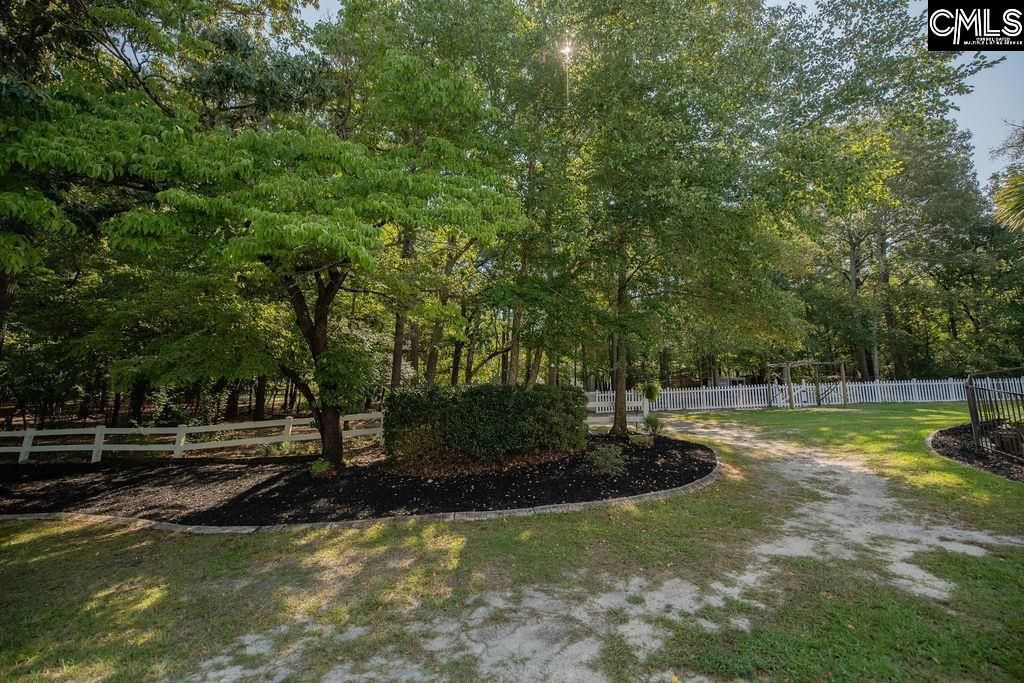 390 Mclee Road Photo 88