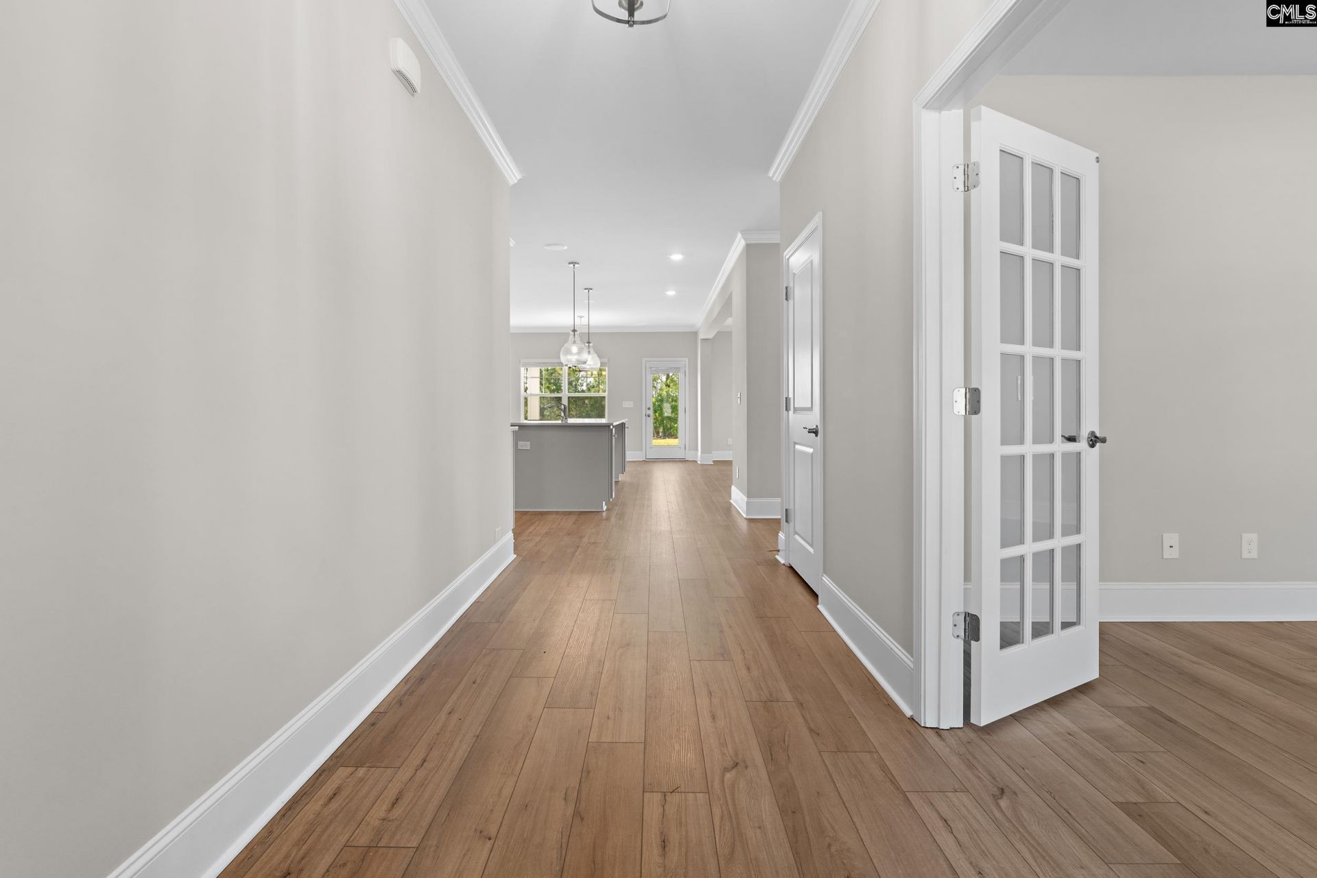 148 Brockway Drive  Photo 5