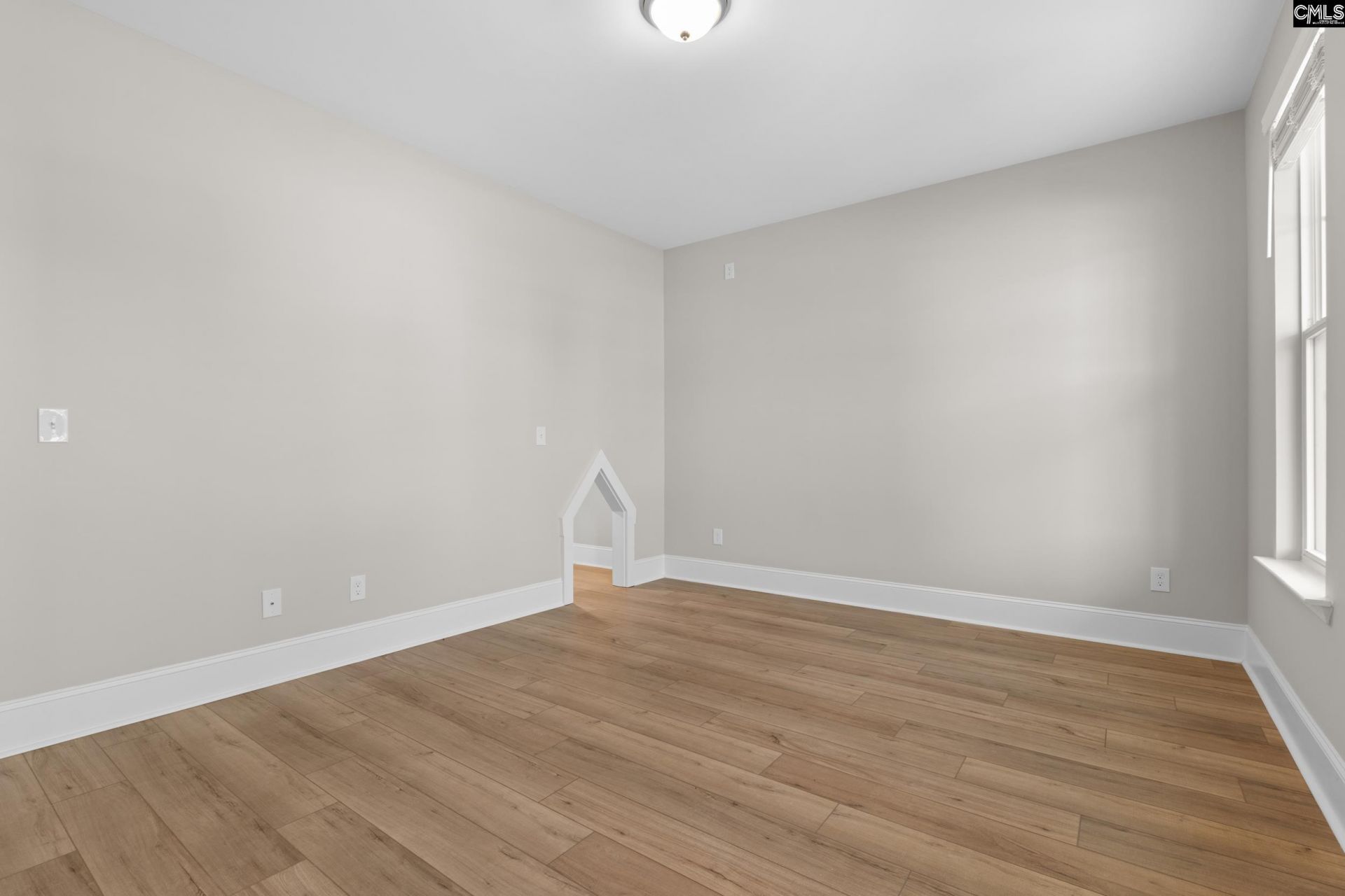 148 Brockway Drive  Photo 6