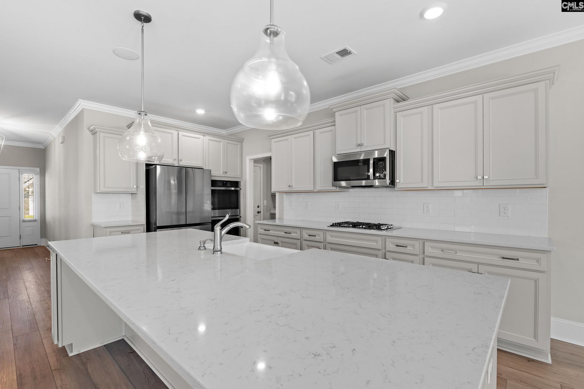 148 Brockway Drive  Photo 9