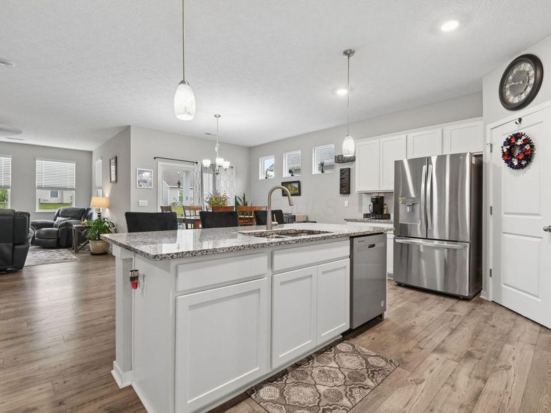 1269 Kinghorn Circle W, Grove City, OH 43123 Photo 9