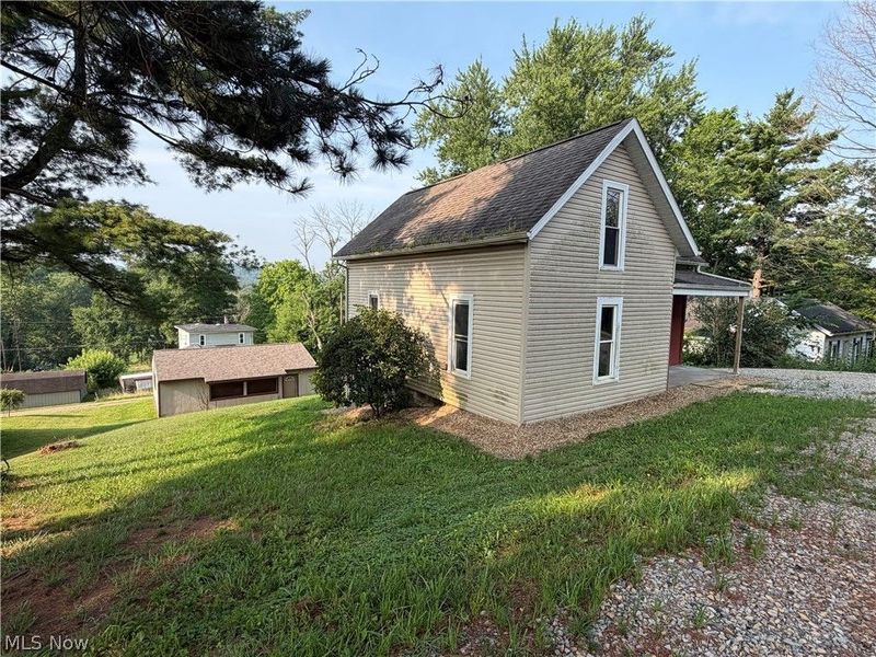 135 Mound Street, Sherrodsville, OH 44675 Photo 19