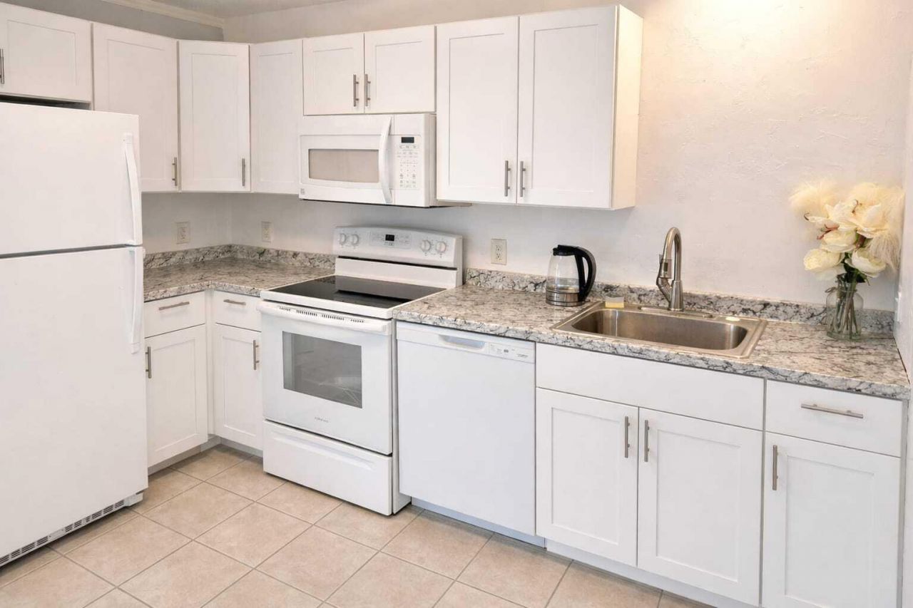 3314 Northside Drive, Unit APT 55, Key West, FL 33040 Photo