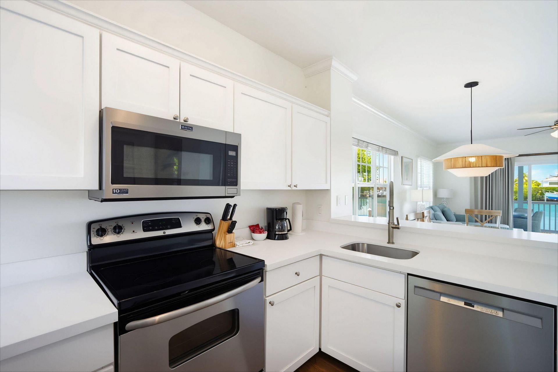 7044 Harbor Village Drive, Duck Key, FL 33050 Photo