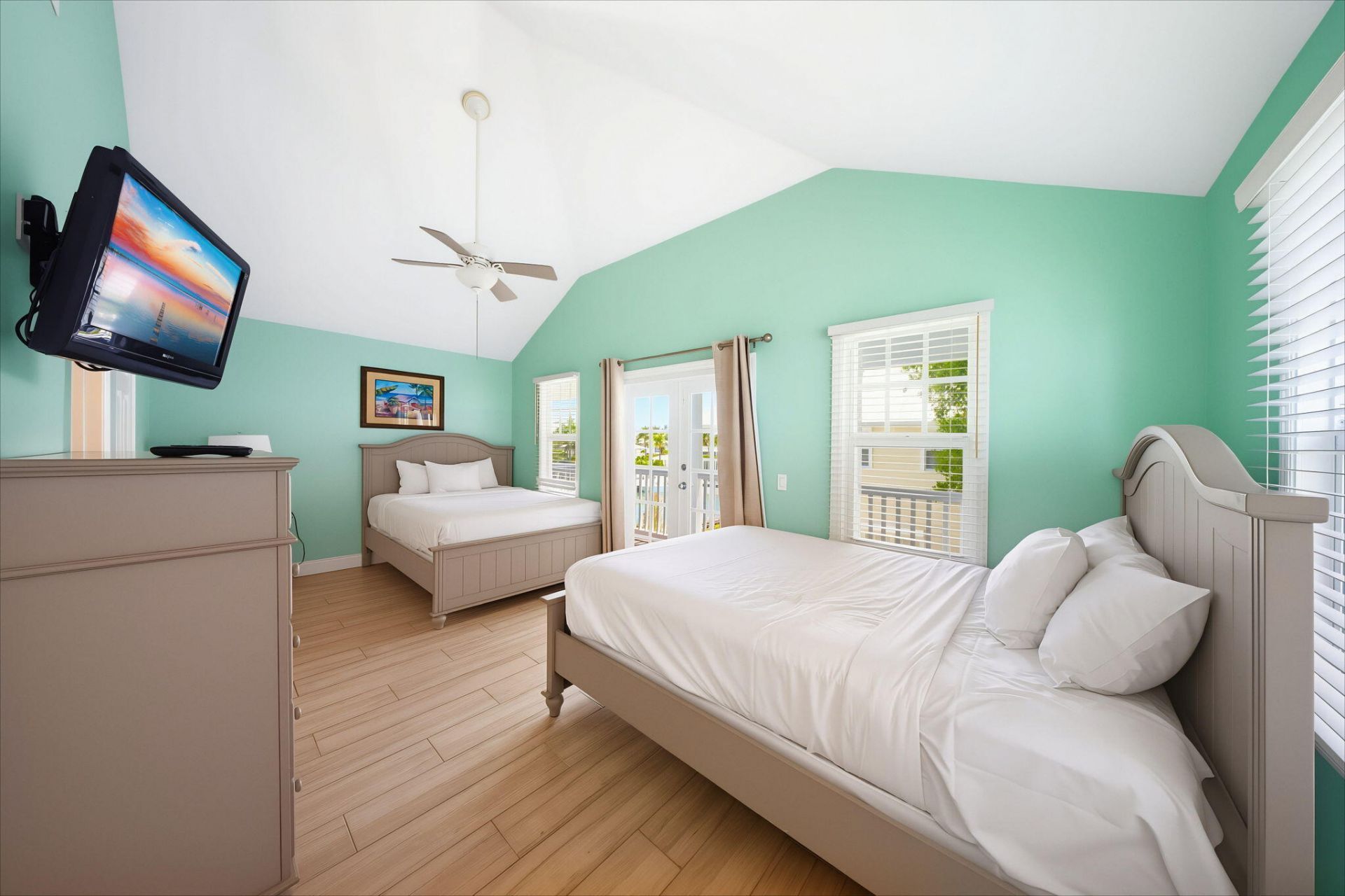 7044 Harbor Village Drive, Duck Key, FL 33050 Photo