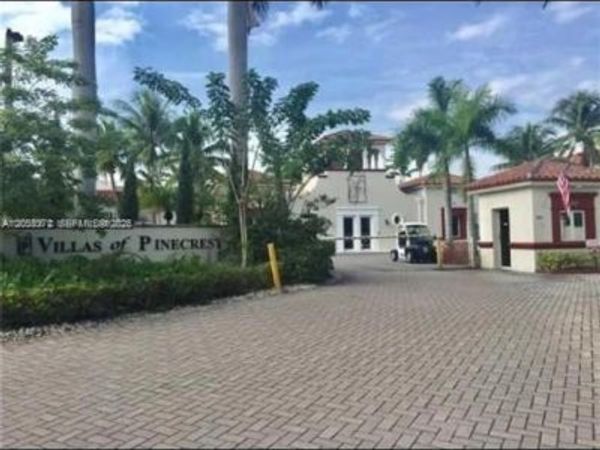 8650 SW 67th Ave , Unit 1013, Pinecrest, FL 33156