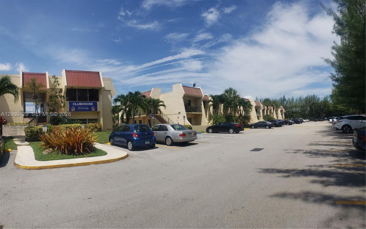 13934 SW 90th Ave, Unit 201-CC, Miami, FL 33176 Photo