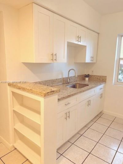 7610 Dickens Ave , Miami Beach, FL 33141 Photo