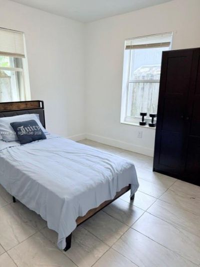 7610 Dickens Ave , Miami Beach, FL 33141 Photo