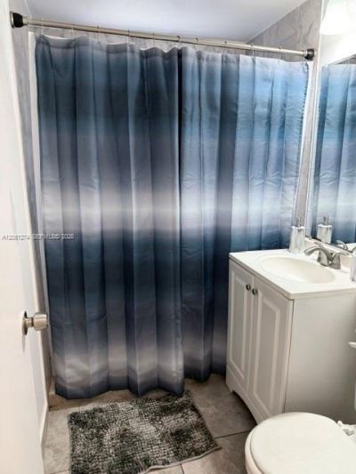 7610 Dickens Ave , Miami Beach, FL 33141 Photo
