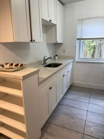 7610 Dickens Ave , Miami Beach, FL 33141 Photo