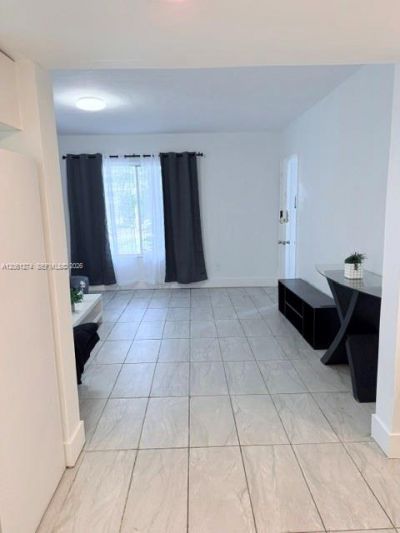 7610 Dickens Ave , Miami Beach, FL 33141 Photo
