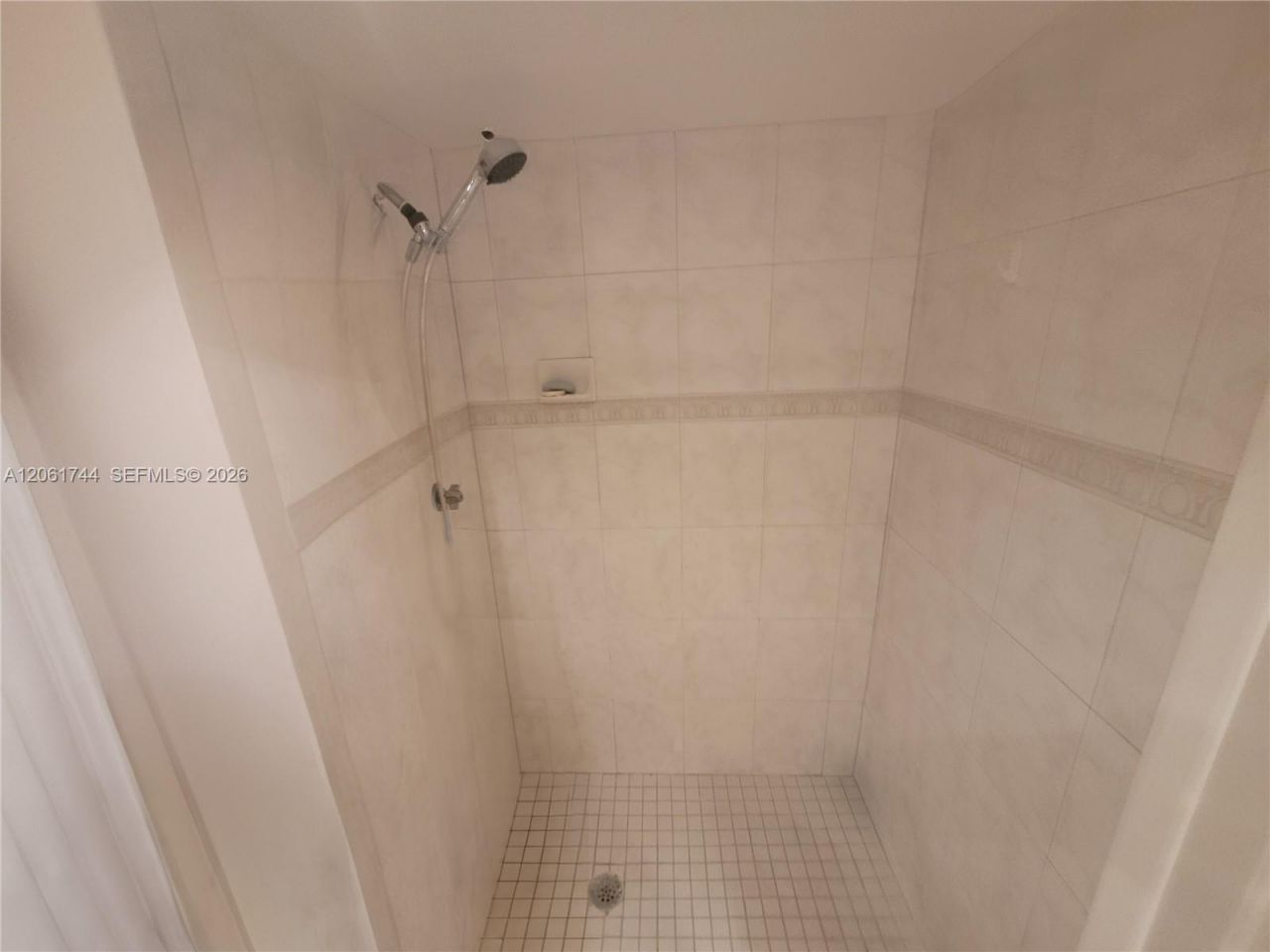 18051 Biscayne Blvd , Unit 801, Aventura, FL 33160 Photo