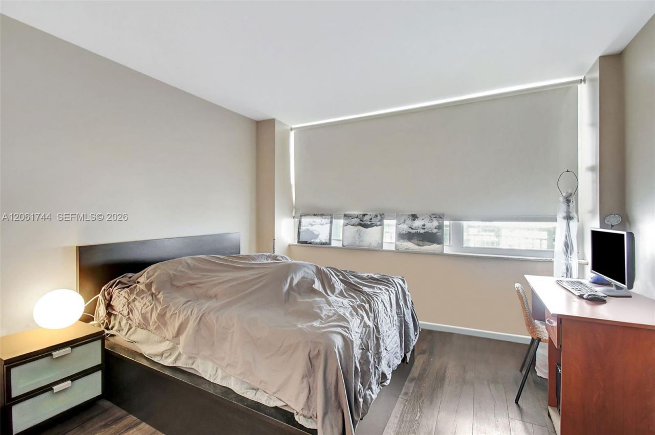 18051 Biscayne Blvd , Unit 801, Aventura, FL 33160 Photo