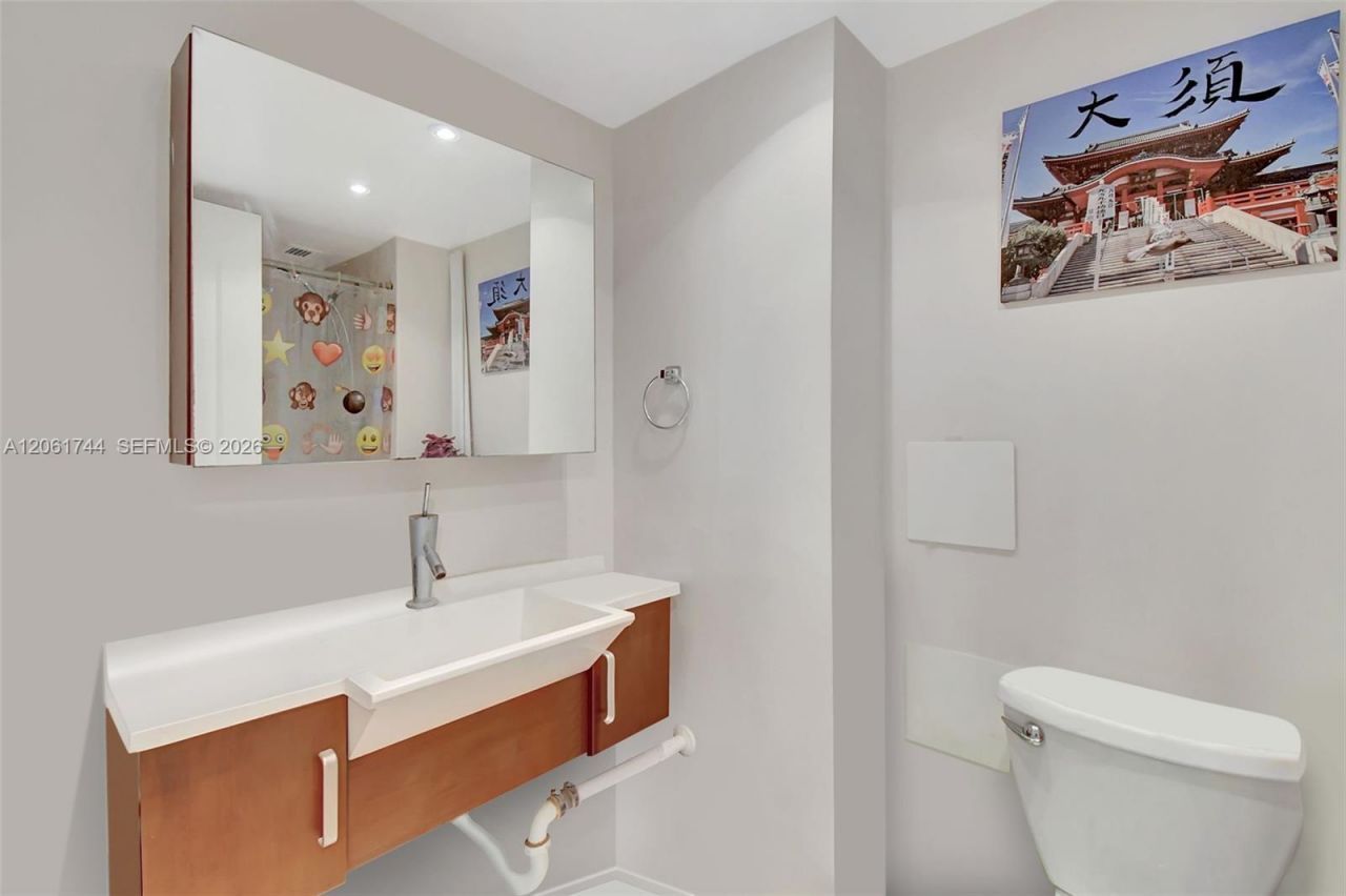 18051 Biscayne Blvd , Unit 801, Aventura, FL 33160 Photo