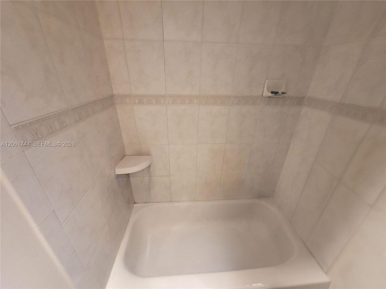 18051 Biscayne Blvd , Unit 801, Aventura, FL 33160 Photo