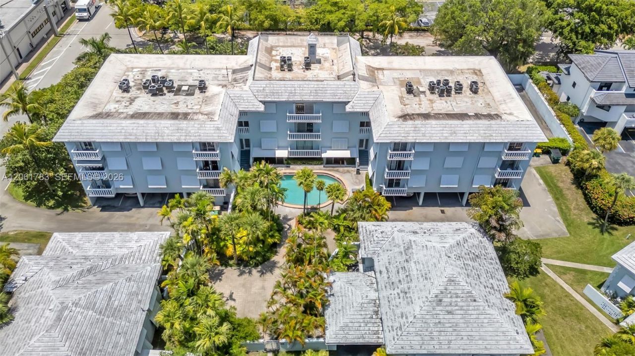 1150 Madruga Ave , Unit A304, Coral Gables, FL 33146 Photo