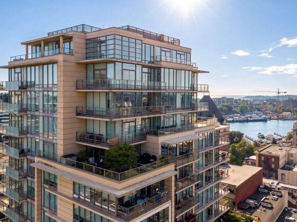 707 Courtney St, Unit #1602, Victoria, BC V8W 0A9