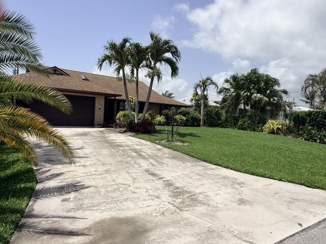 5306 SE Orange Street, Stuart, FL 34997 Photo