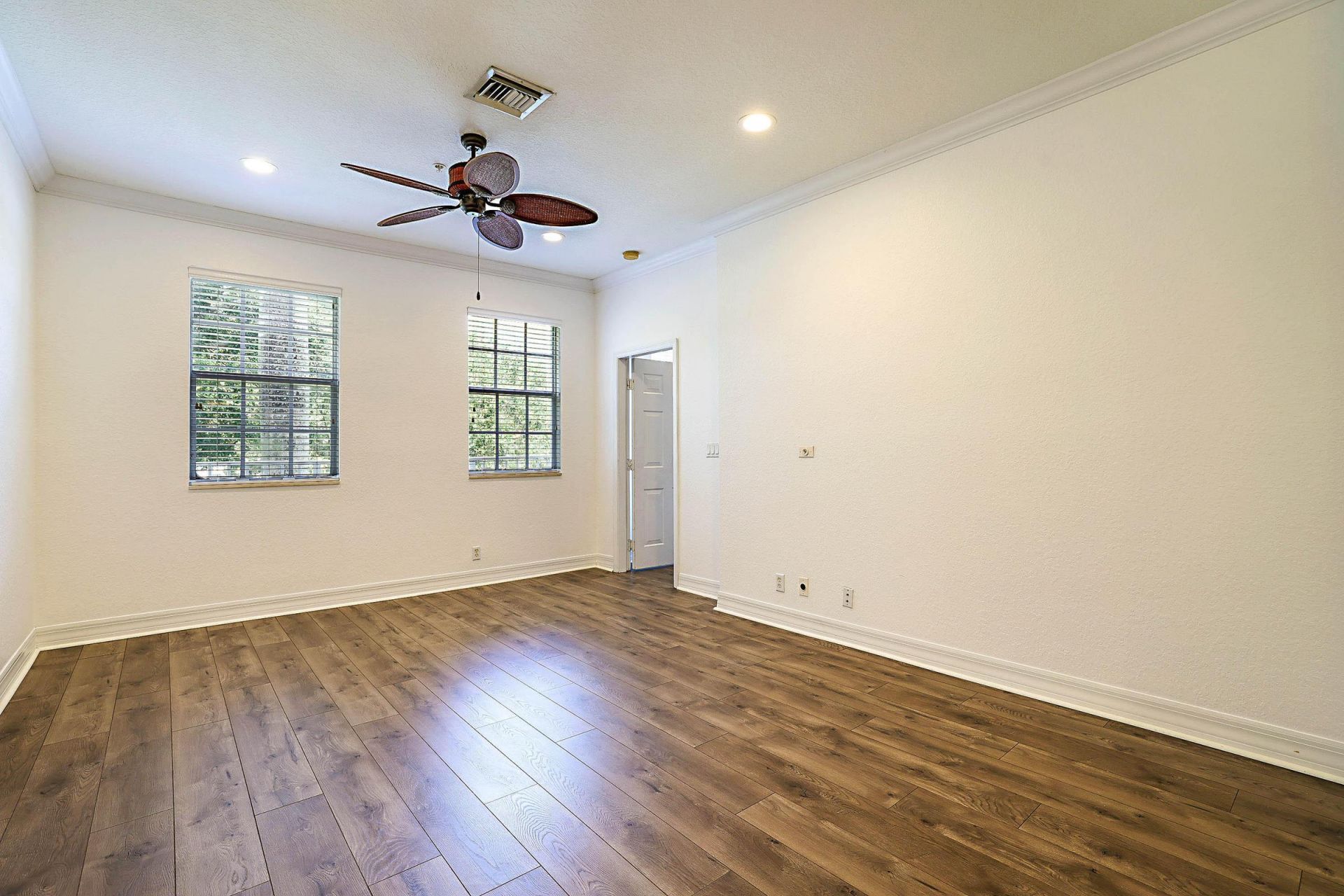 241 E Thatch Palm Circle E, Jupiter, FL 33458 Photo