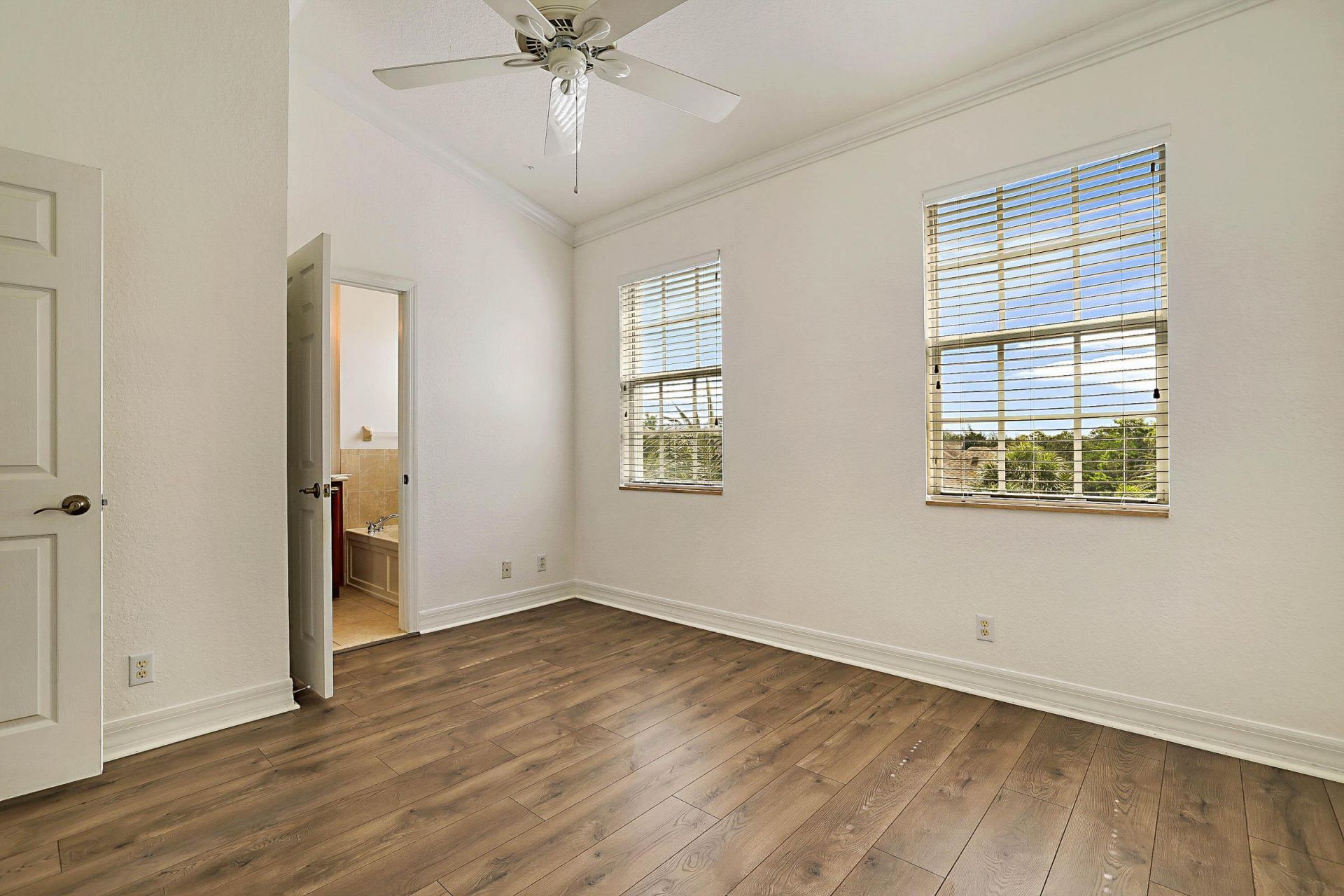 241 E Thatch Palm Circle E, Jupiter, FL 33458 Photo