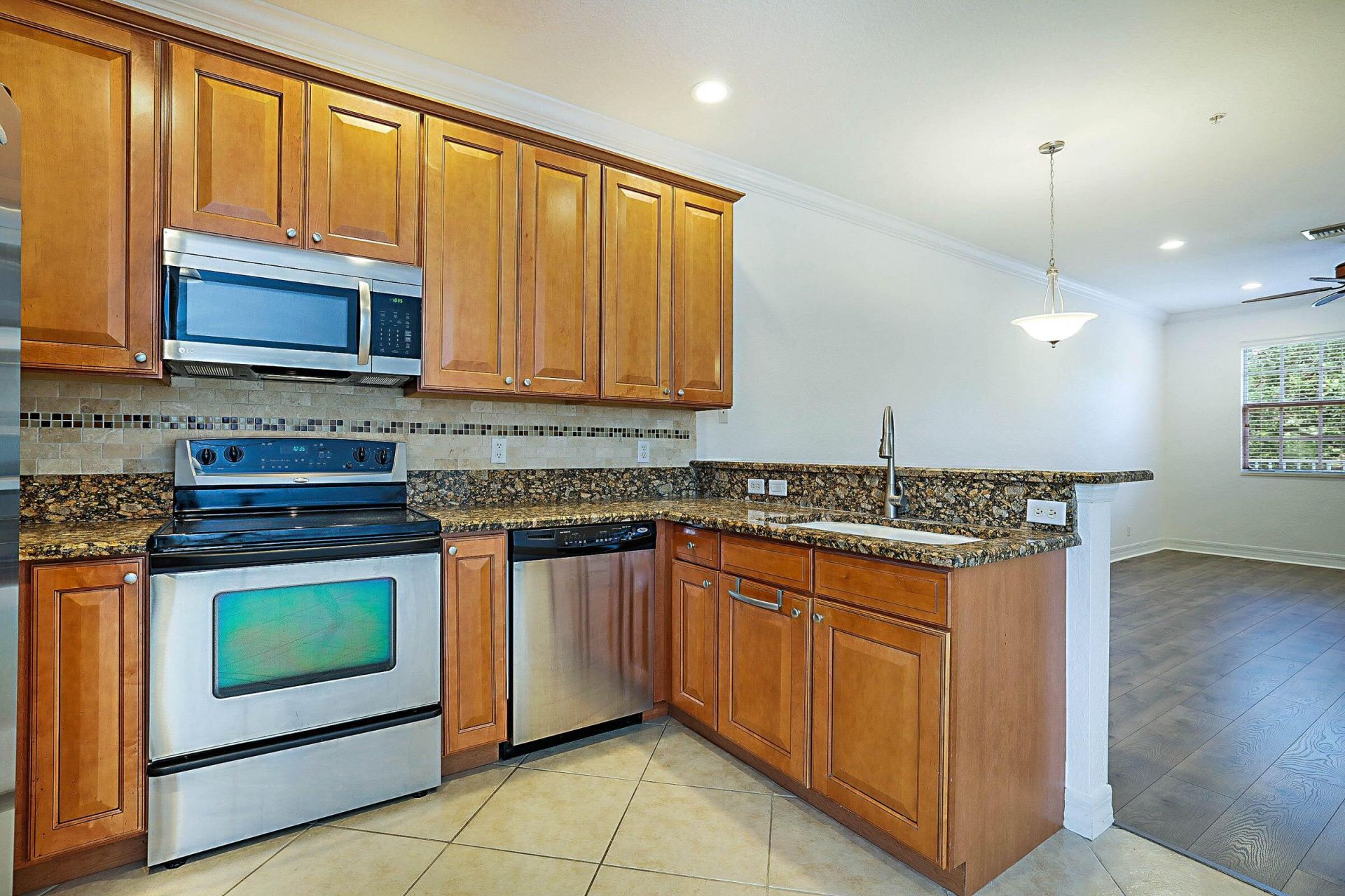 241 E Thatch Palm Circle E, Jupiter, FL 33458 Photo
