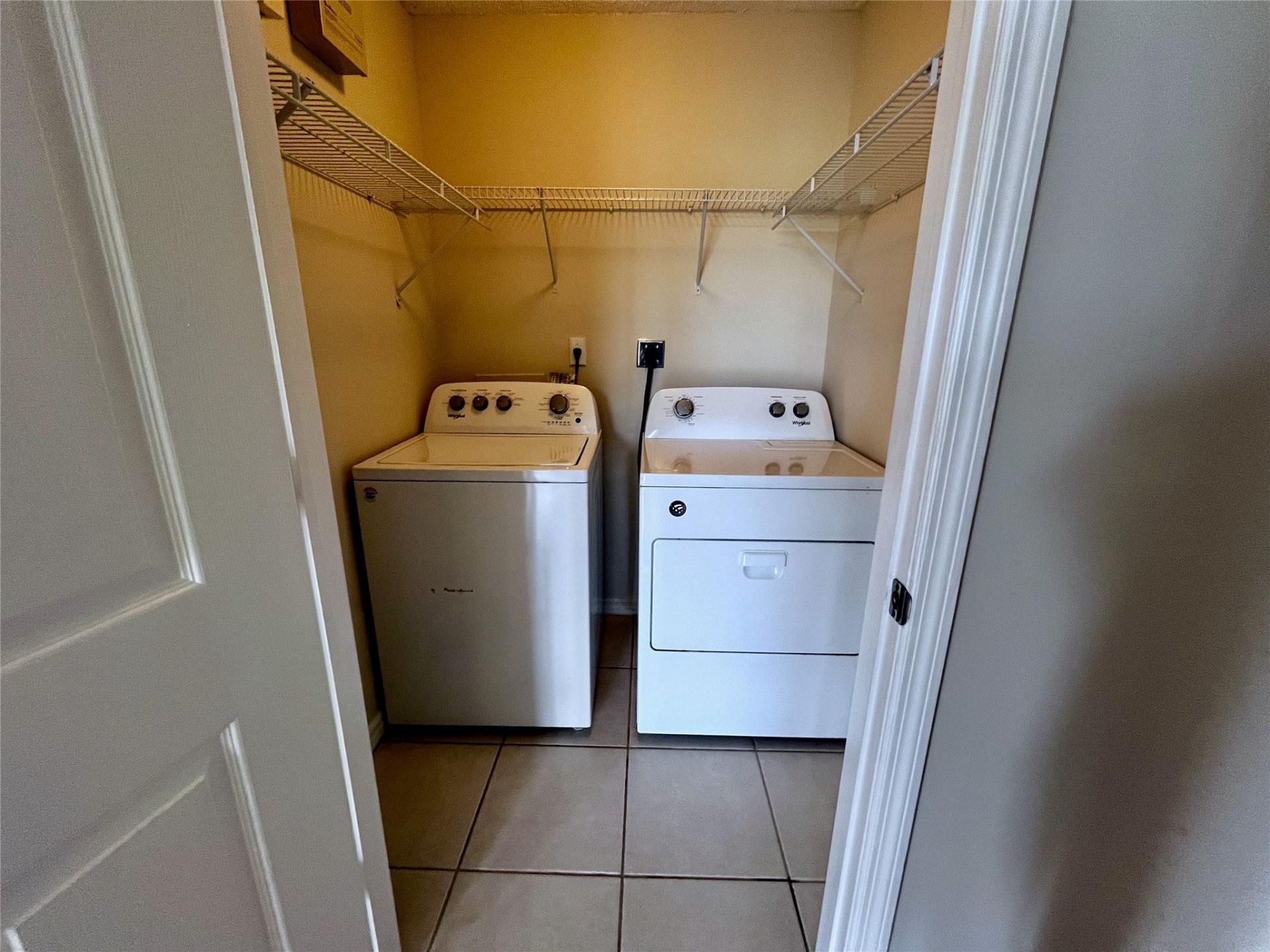 7085 Nova Drive, Unit 311, Davie, FL 33317 Photo