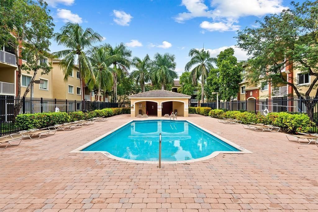 7085 Nova Drive, Unit 311, Davie, FL 33317 Photo