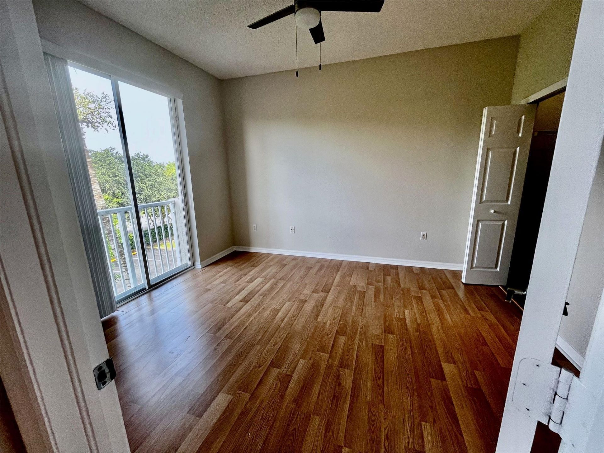 7085 Nova Drive, Unit 311, Davie, FL 33317 Photo