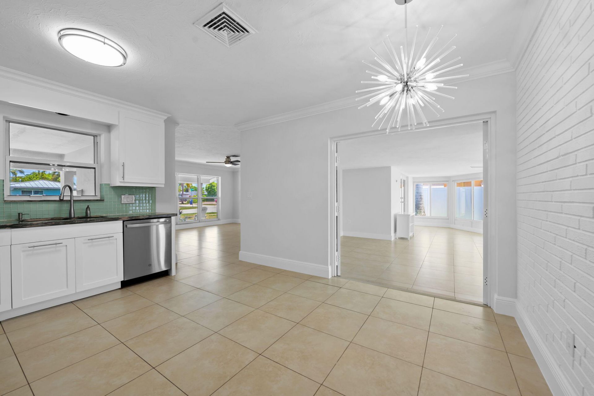 580 SE 5th Street, Pompano Beach, FL 33060 Photo