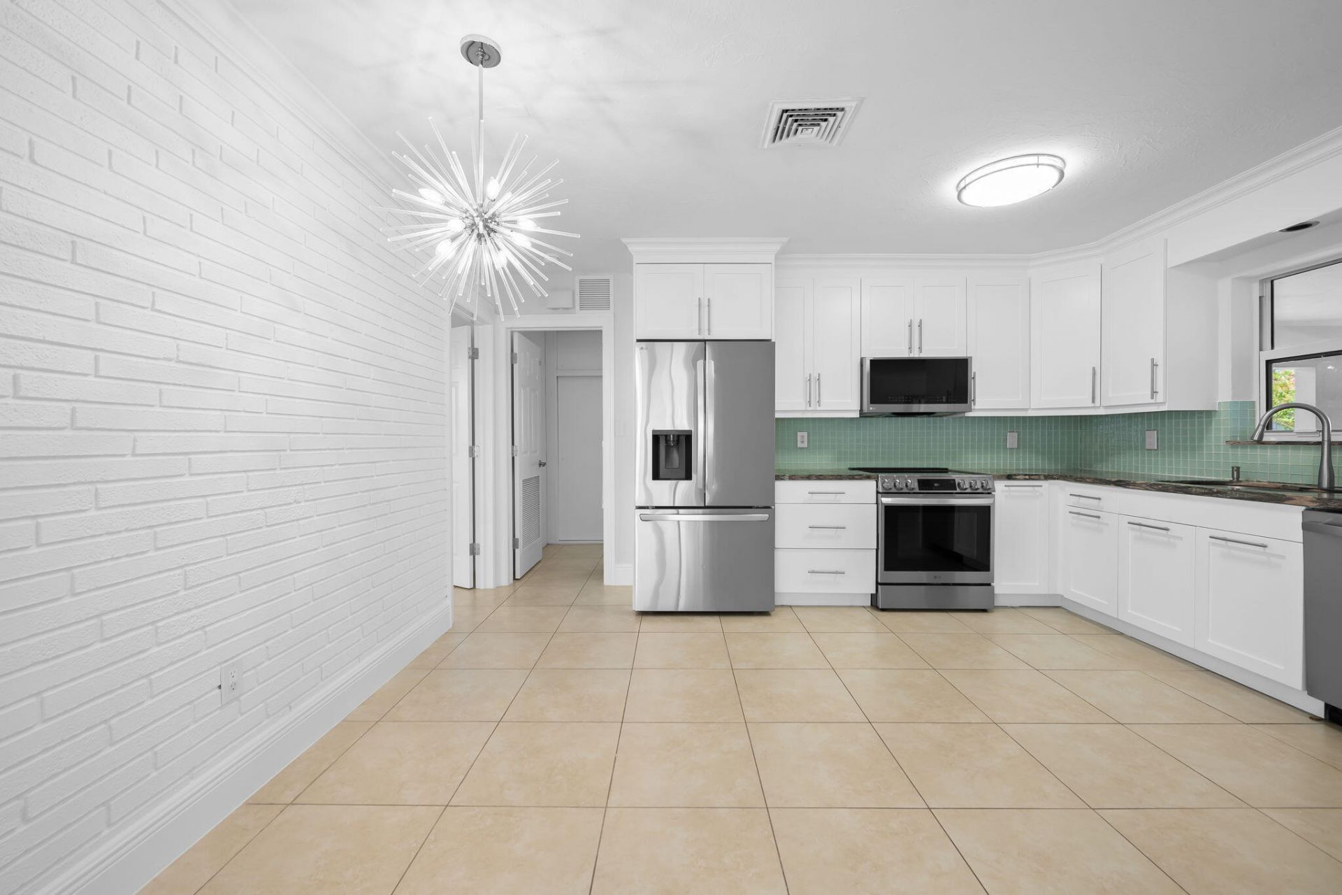 580 SE 5th Street, Pompano Beach, FL 33060 Photo