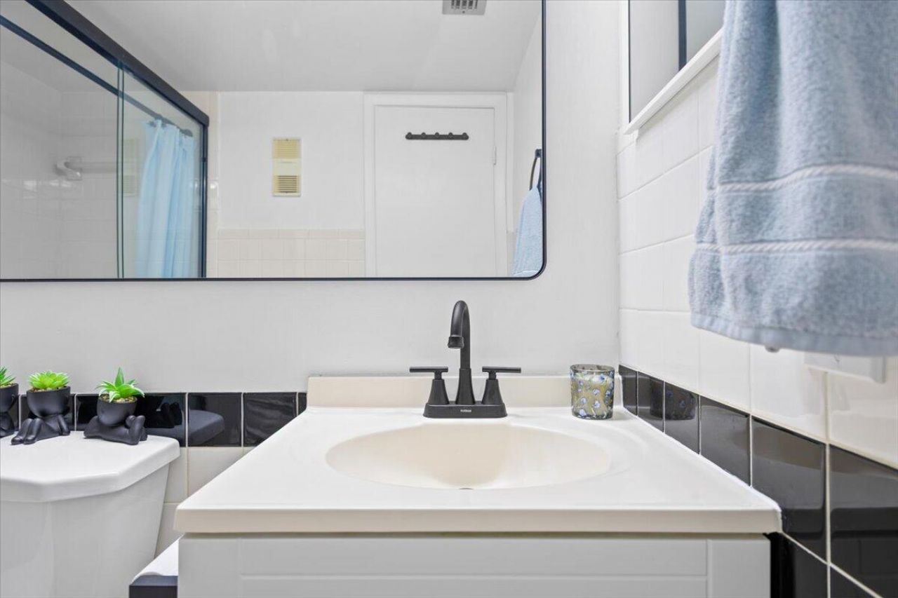 3100 W Rolling Hills Circle, Unit 707, Davie, FL 33328 Photo