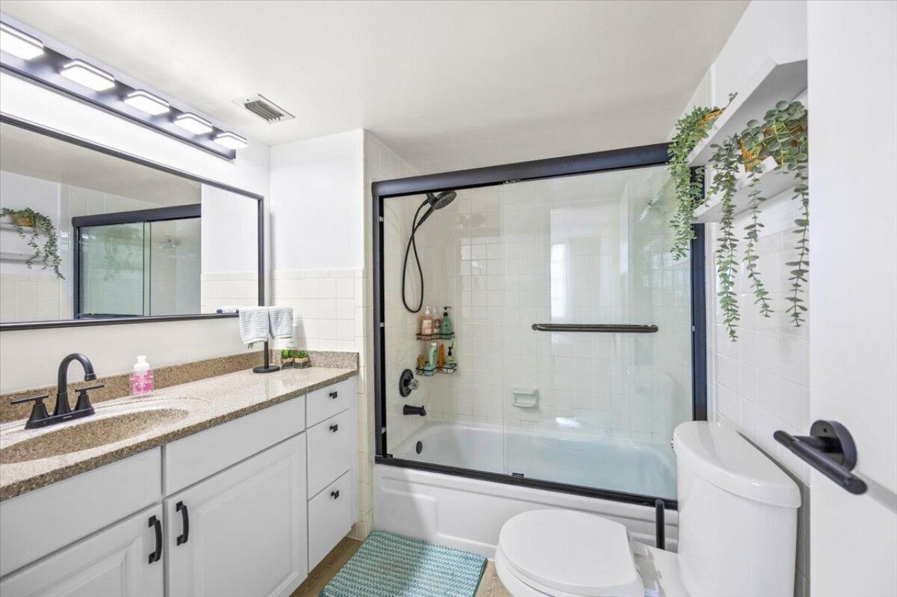 3100 W Rolling Hills Circle, Unit 707, Davie, FL 33328 Photo